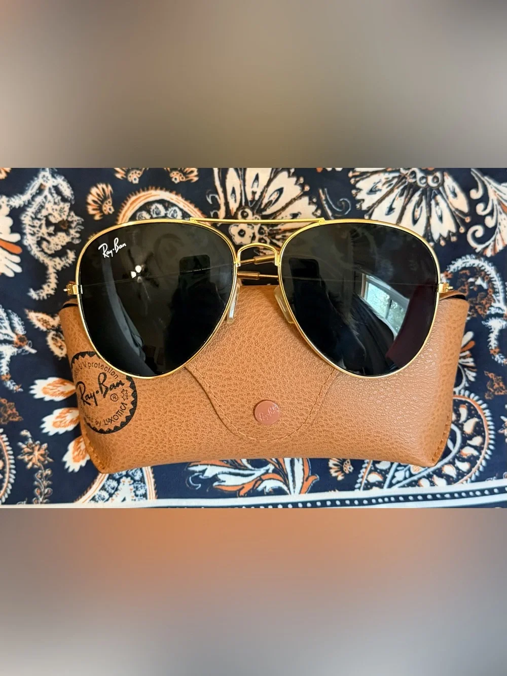 Ray-Ban RB3025 Aviator Large Metal Gold With Black Frames 62mm w/ Case